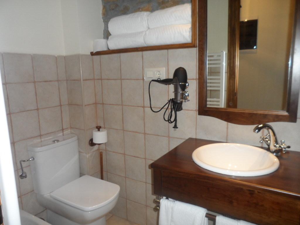 Apartamentos Legado De Santillana Santillana del Mar Room photo